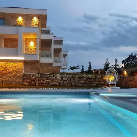 Anna Mare Luxury Hotel *