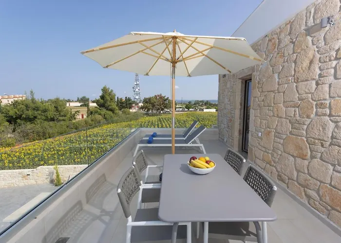 Anna Mare Luxury Hotel *